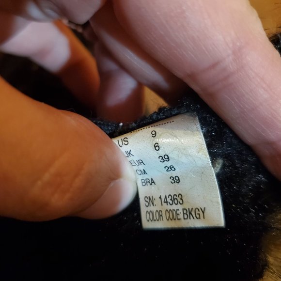 Skechers Black winter fur boots women's size 9 12" tall S5 - Picture 6 of 8